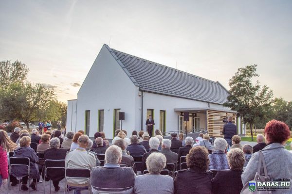Dabasi-szőlősi Egészségház átadó ünnepsége