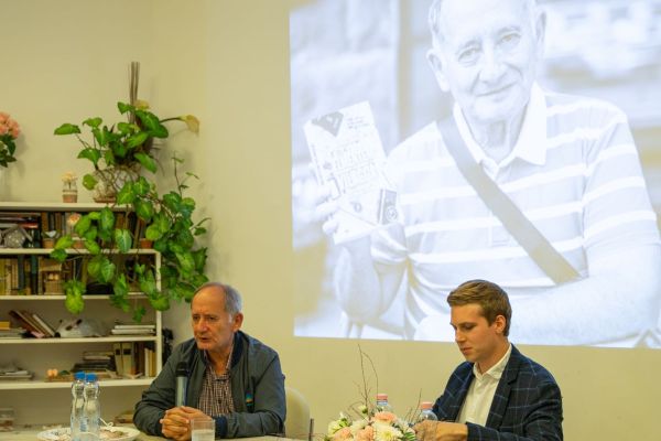 Elmentem világgá! 80 sztorival a Föld körül - könyvbemutató