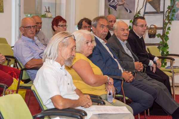 Nemzetiségi konferencia és kiállítás a Zarándokházban