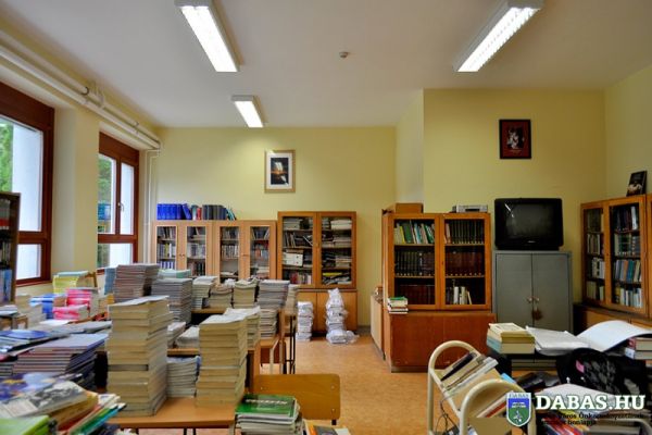 Dabasi Táncsics Mihály Gimnázium