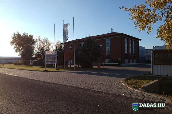 Dabasi Ipari Park média anyagai