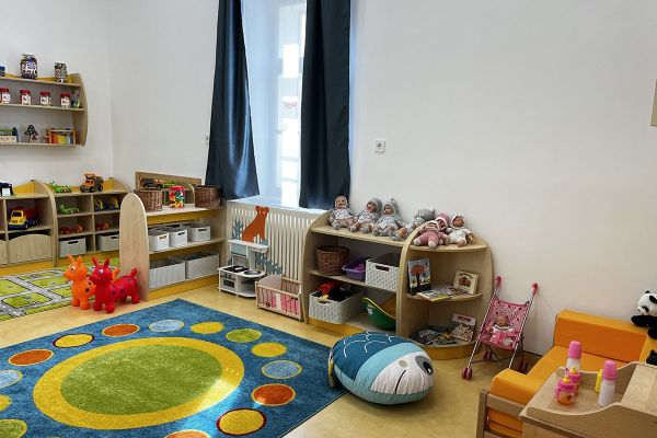 Pöttöm Kastély Mini Bölcsőde