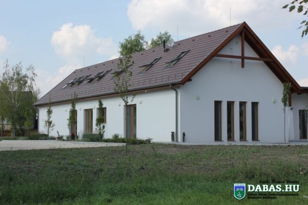 Sári Zarándokház és Közösségi Színtér