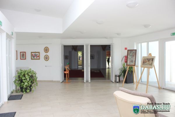 Sári Zarándokház és Közösségi Színtér