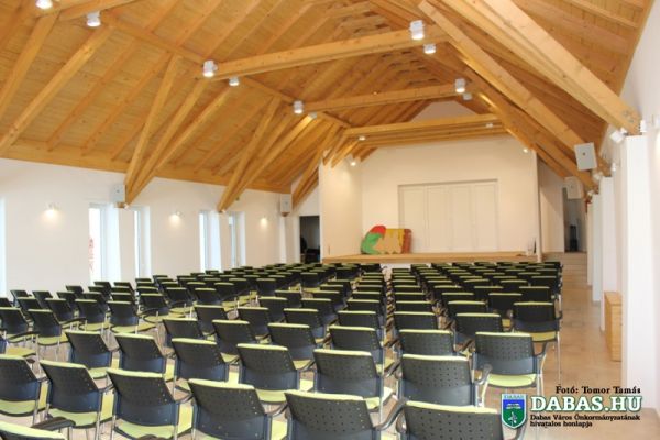 Sári Zarándokház és Közösségi Színtér