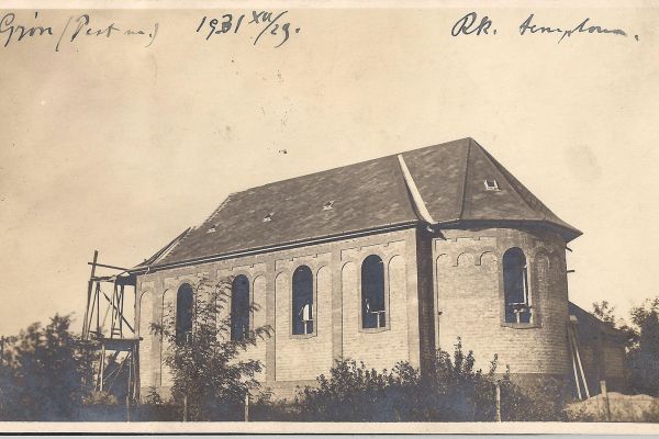 A Gyóni Szent Péter Római Katolikus Templom