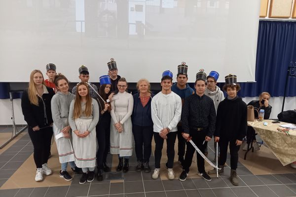 A „Kossuth Zsuzsanna élete és munkássága” című videófilm