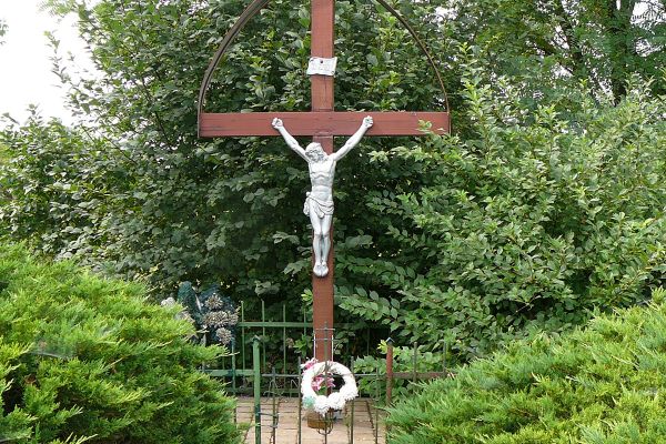 Útmenti keresztjeink