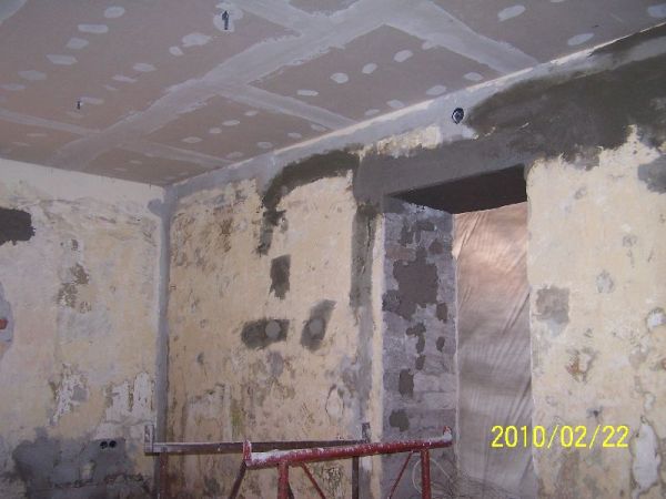 Kivitelezés közbeni kép