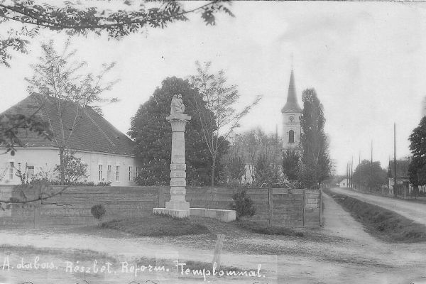 Az alsódabasi első világháborús emlékmű