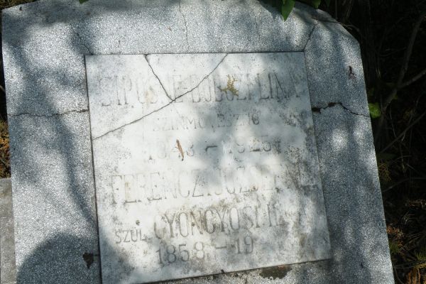 Siposné Dobozy Lina drámai színésznő síremléke