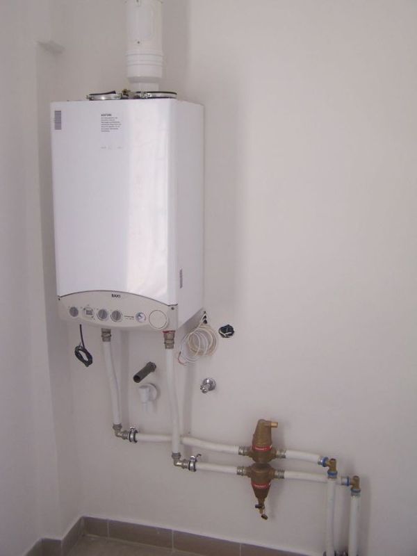 Kivitelezés közbeni kép