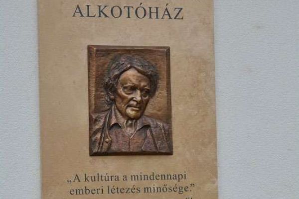 A Kossuth Ház Galéria és Kerekes László Alkotóház