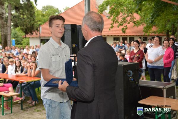 Pizzaparti a strandon