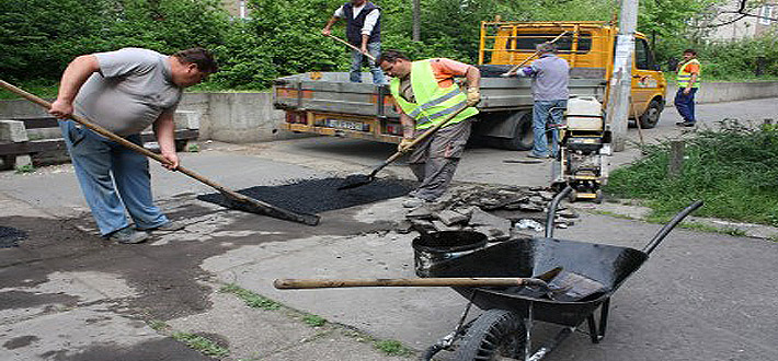 Megkezdődtek az útépítések