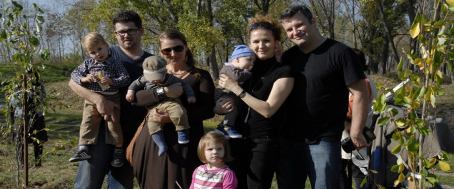 Újszülöttek köszöntése Sáriban