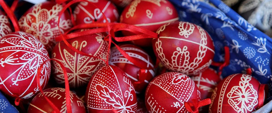 Áldott és békés húsvéti ünnepeket 