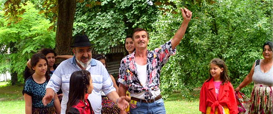 Dabasi roma gyerekek hagyományőrző nyári táborozása 2016.