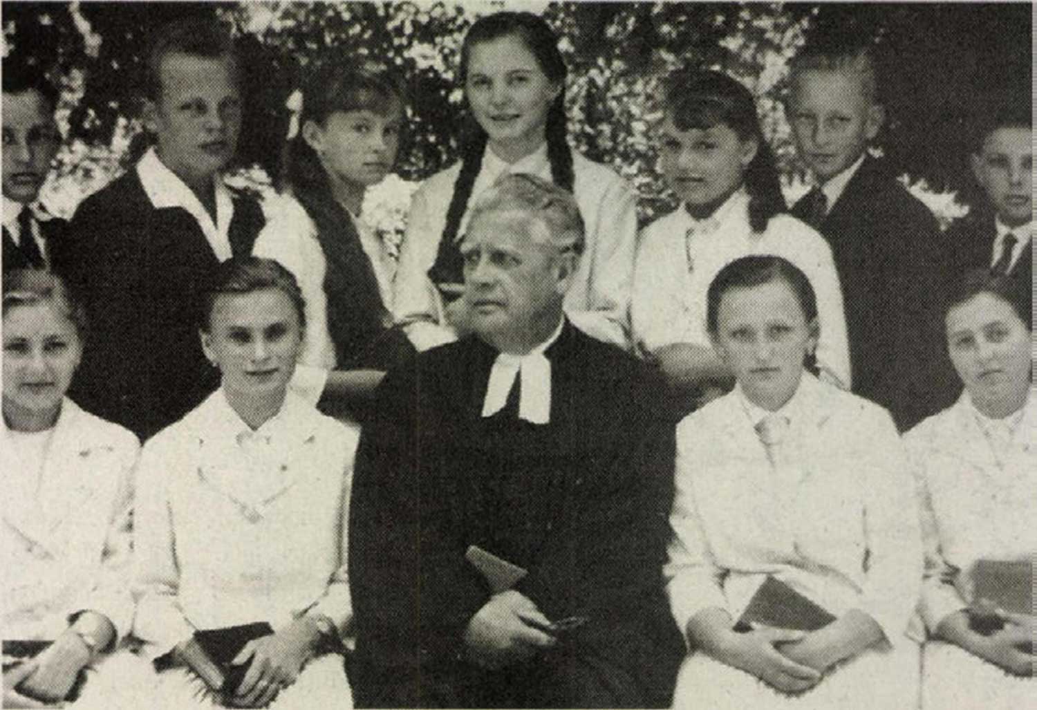 Ruttkay-Miklián Géza gyóni evangélikus lelkész 1952-ben kiadott passiókönyve
